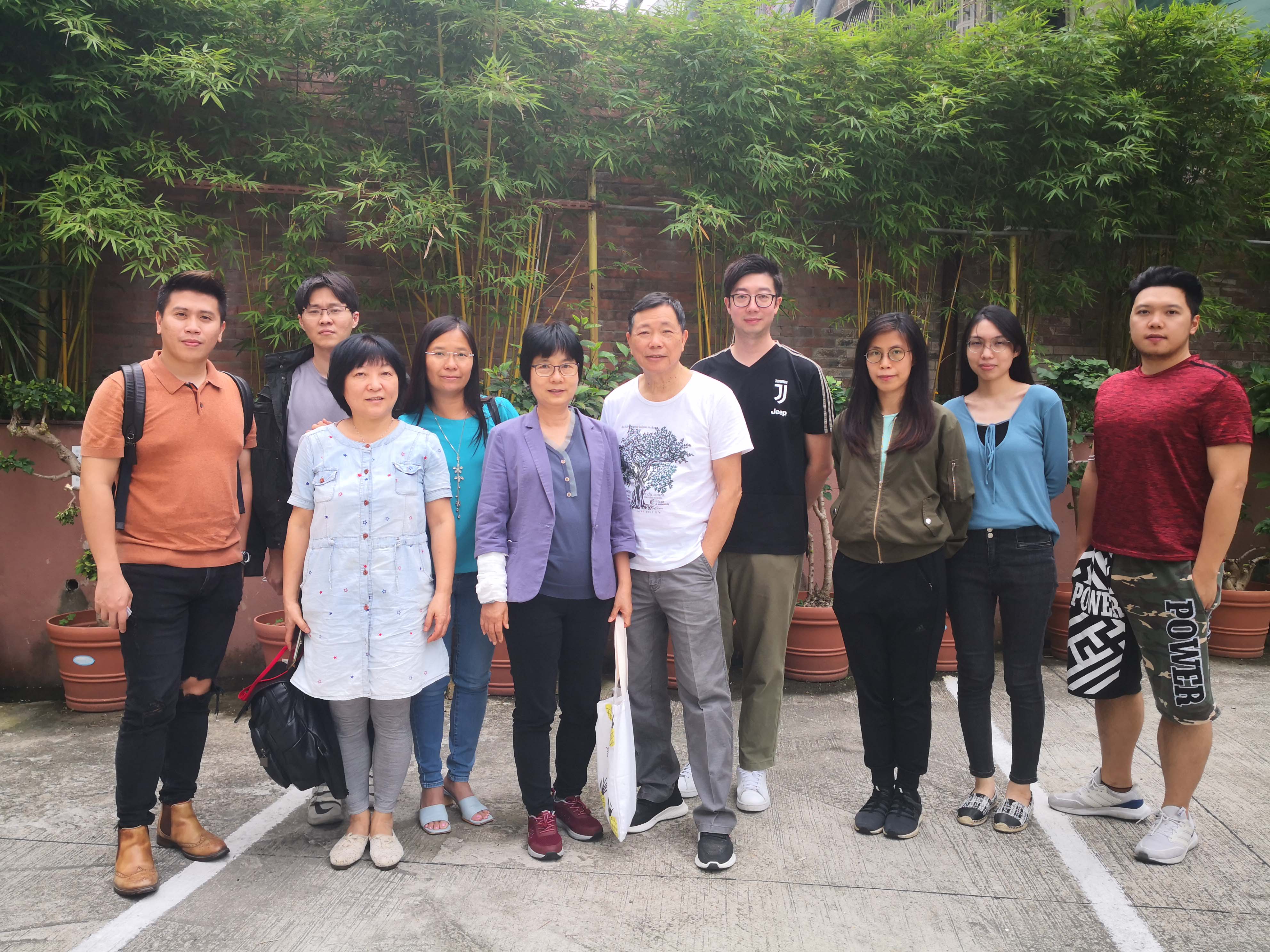 group photo 2.jpg